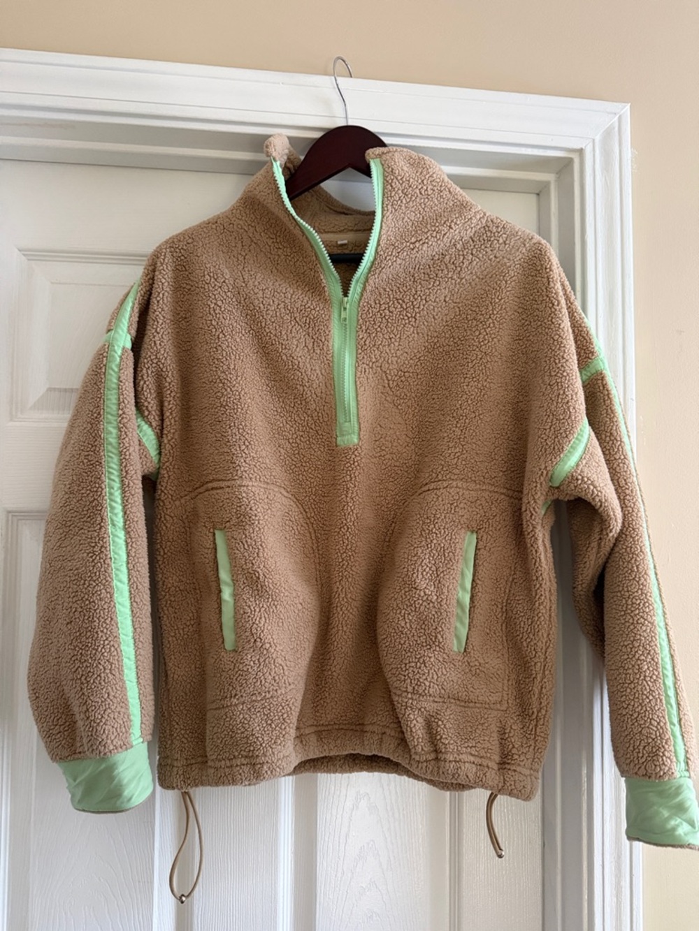 Women’s Nueutral & Neon Pullover